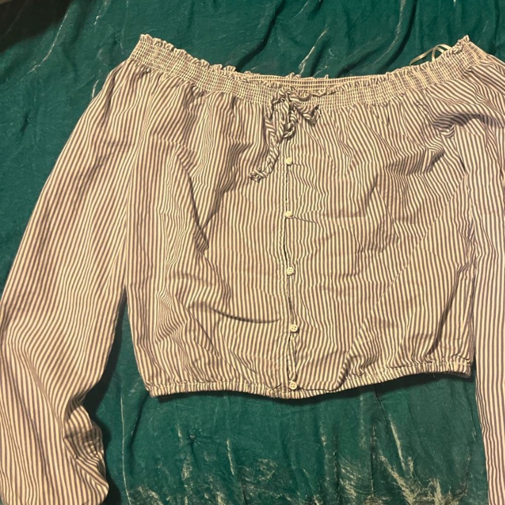 Off the shoulder Aeropostale shirt